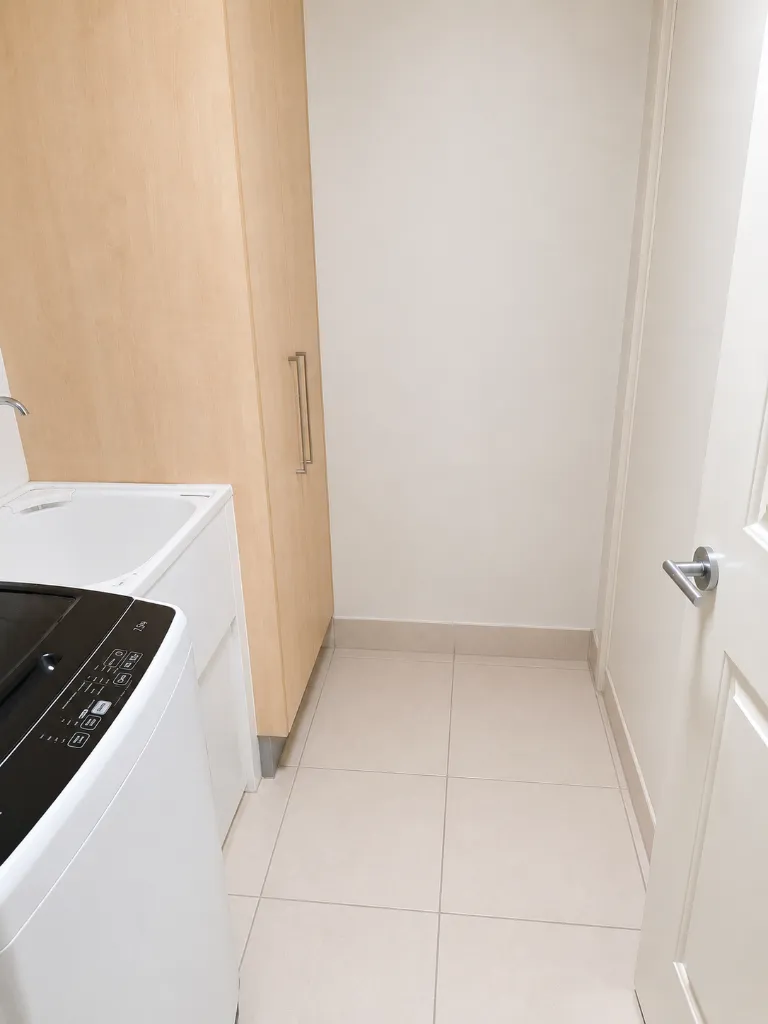 Laundry 2 12 JCST.webp
